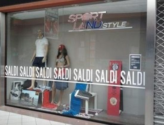 Vetrofanie Mavi publicità